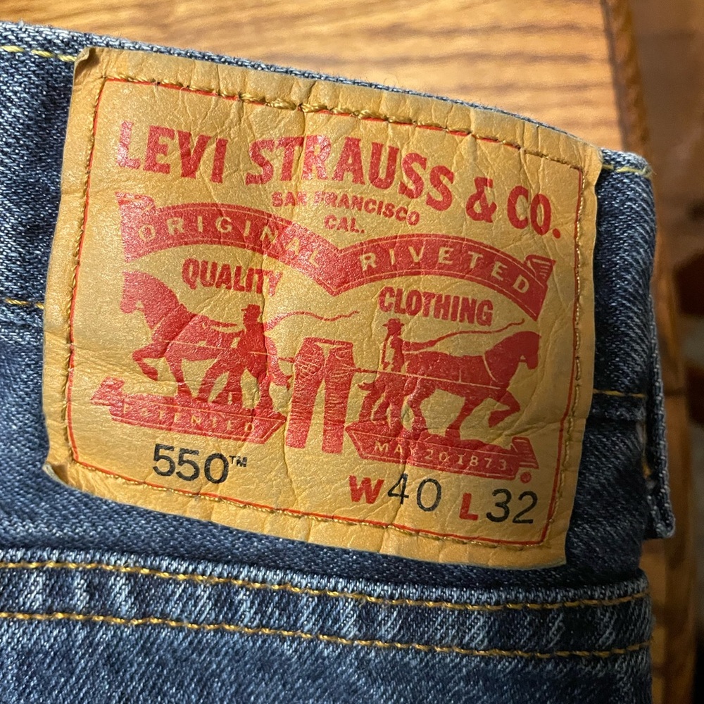 Levi’s 550 40x32 - Picture 2 of 2